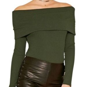 Forever 21 Army Green Ribbed Off Shoulder Top M